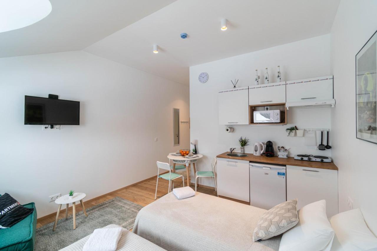 רקבר Apartments24 Spordi מראה חיצוני תמונה